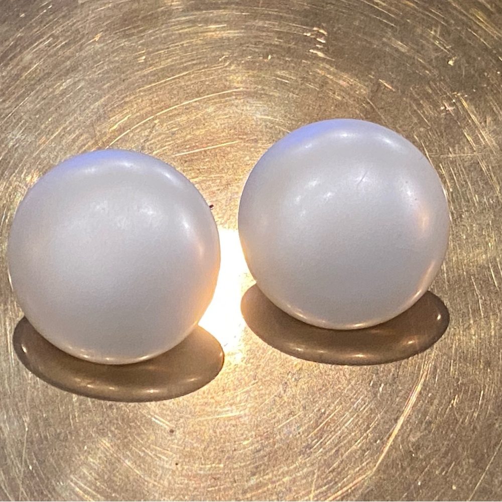 Vintage Pearl White Clip-On Earrings